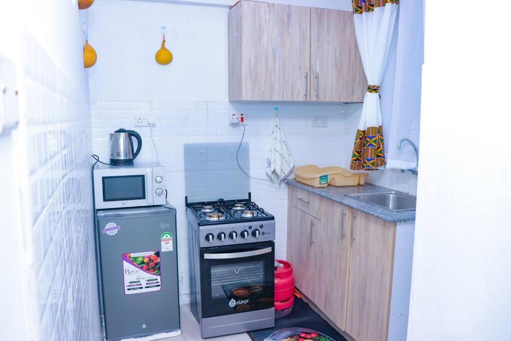 Luxurious one bedroom furnished apartment in South B,Nairobi along Mombasa Road view 2