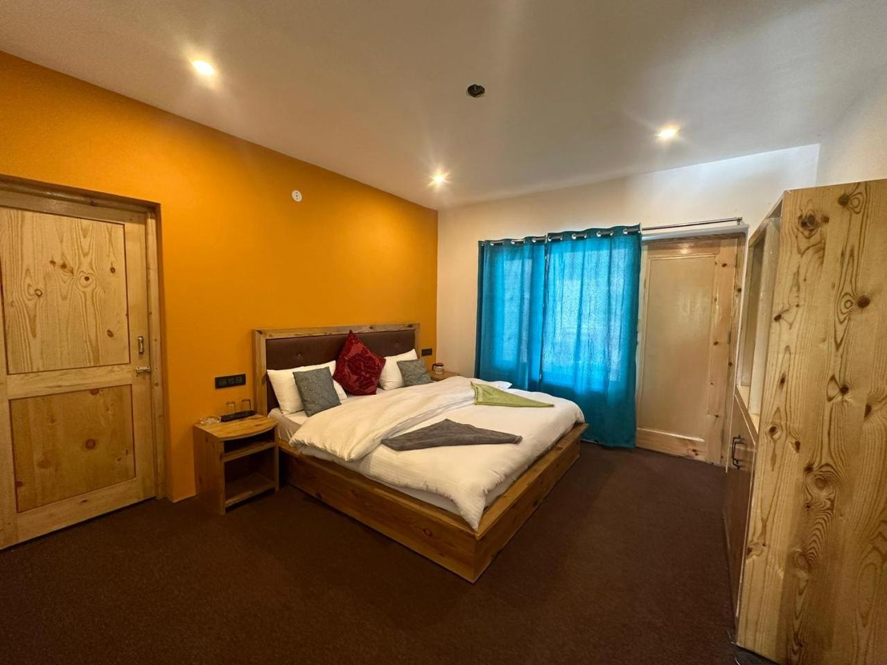 Losar Guest House Ladakh by LexStays view 4