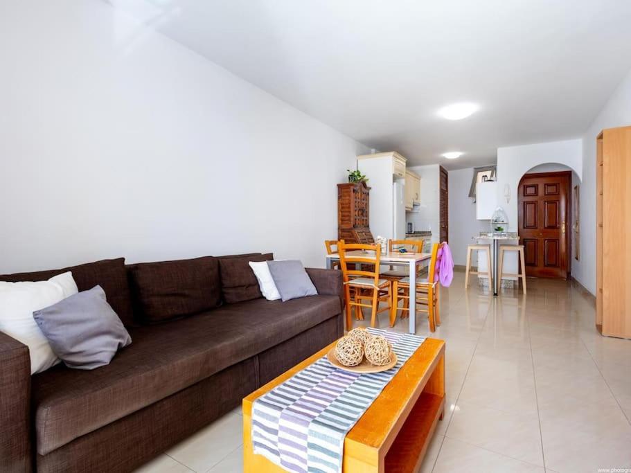 Cozy Apartment Playa Paraiso, Pool