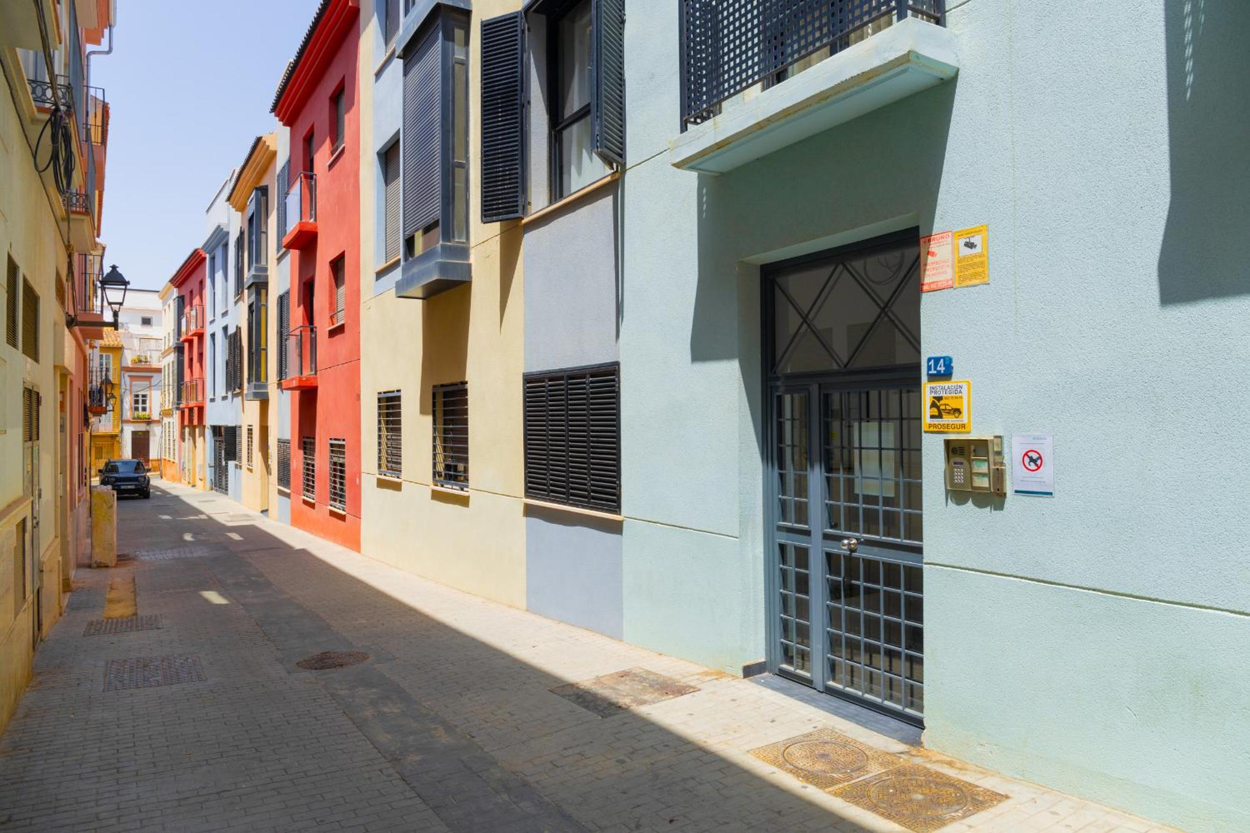 C15 - Charming Modern Studio in the Centre