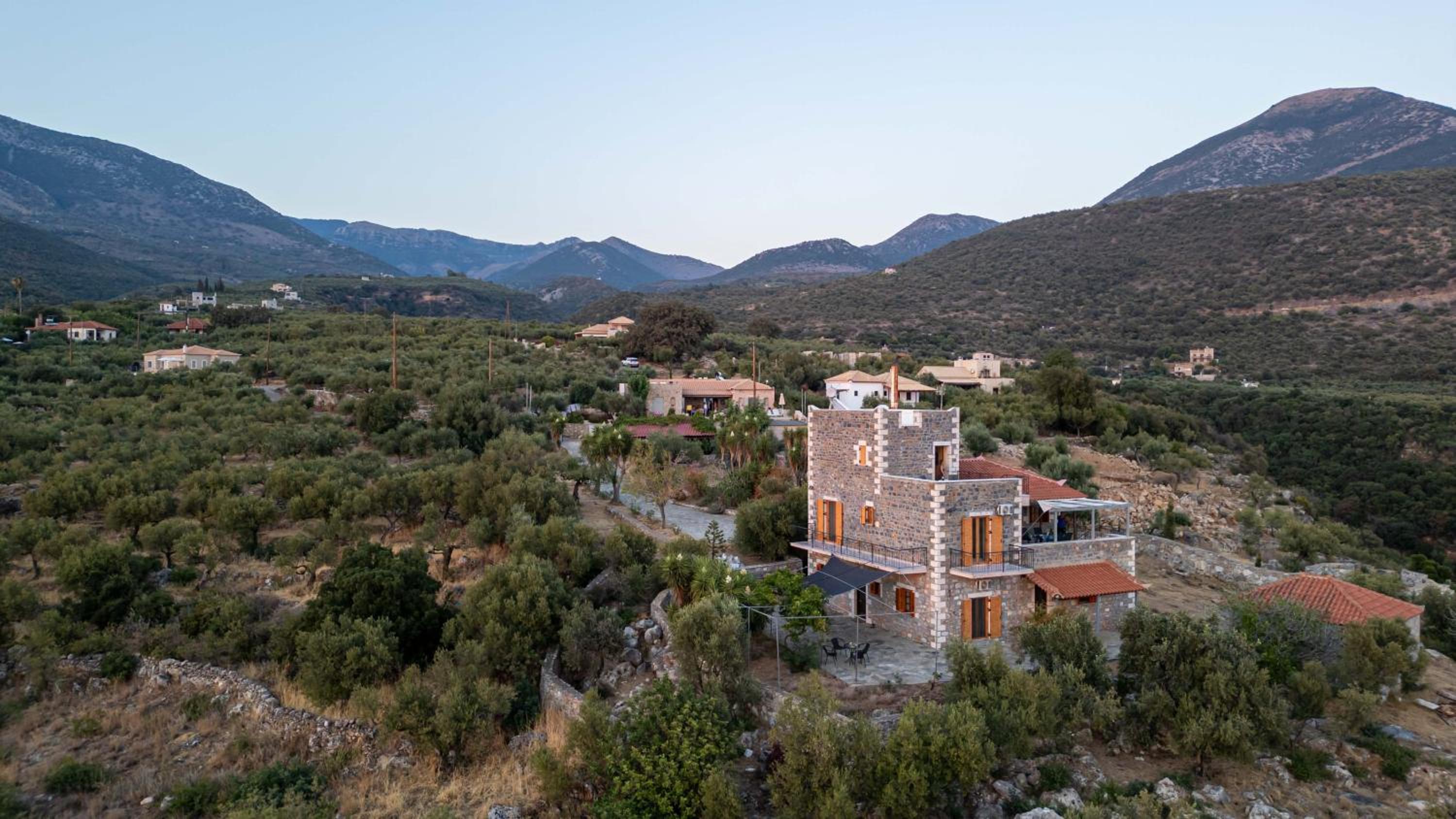 Theasea Houses
