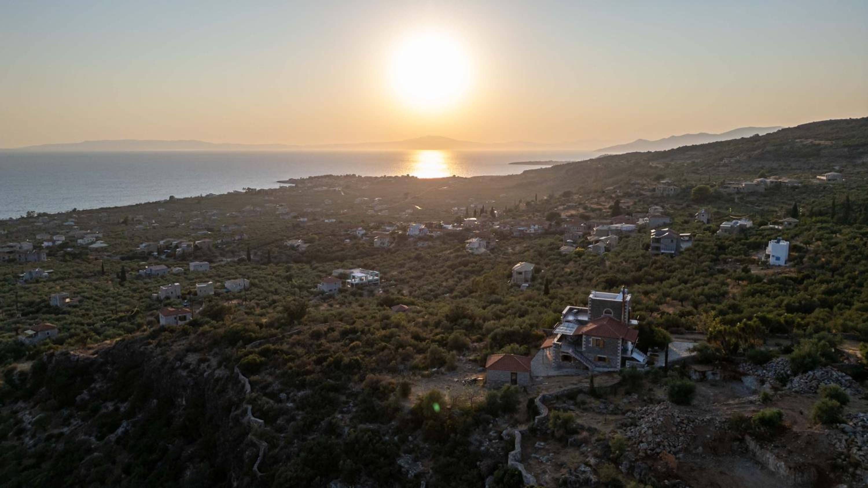 Theasea Houses