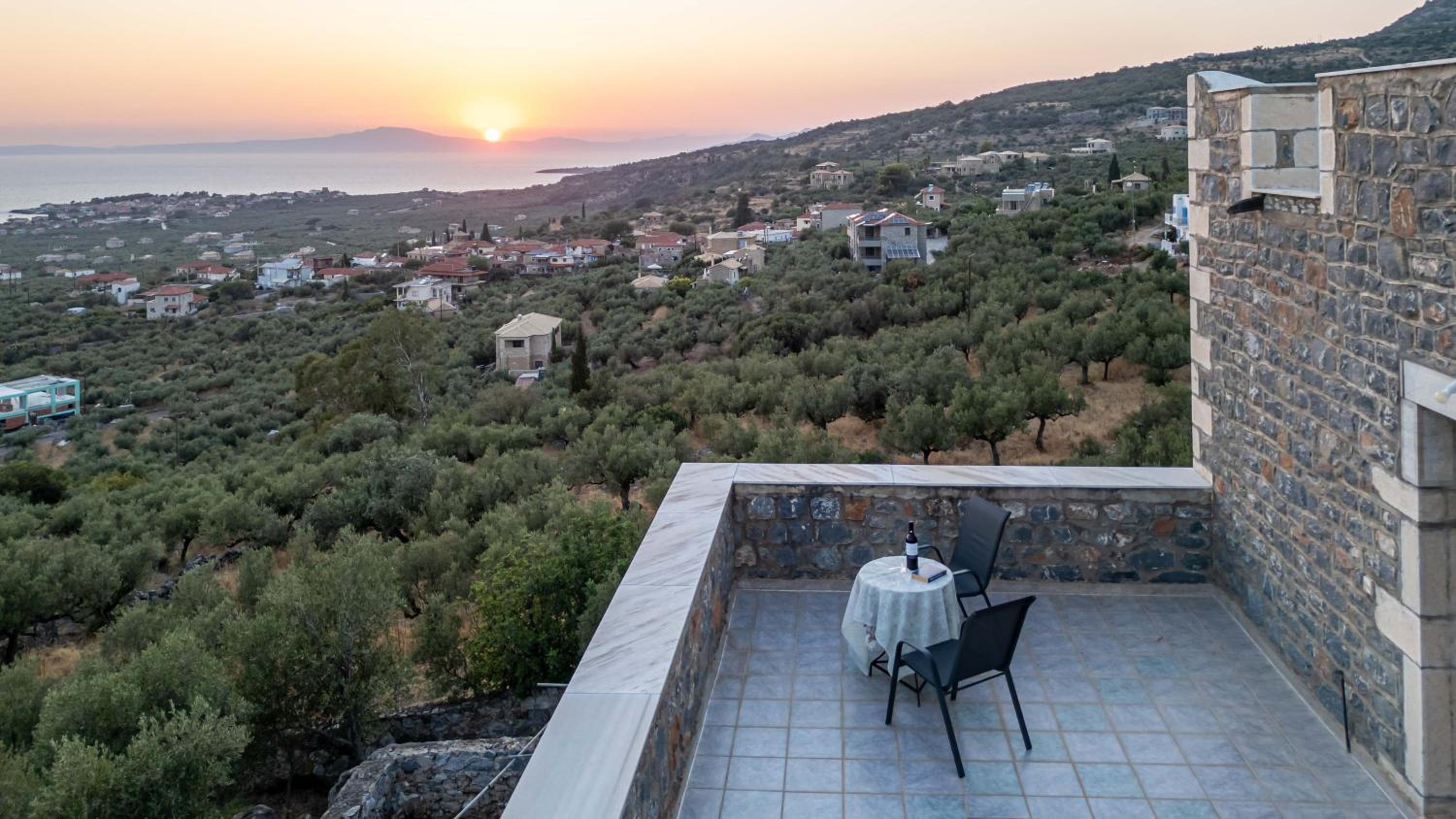 Theasea Houses
