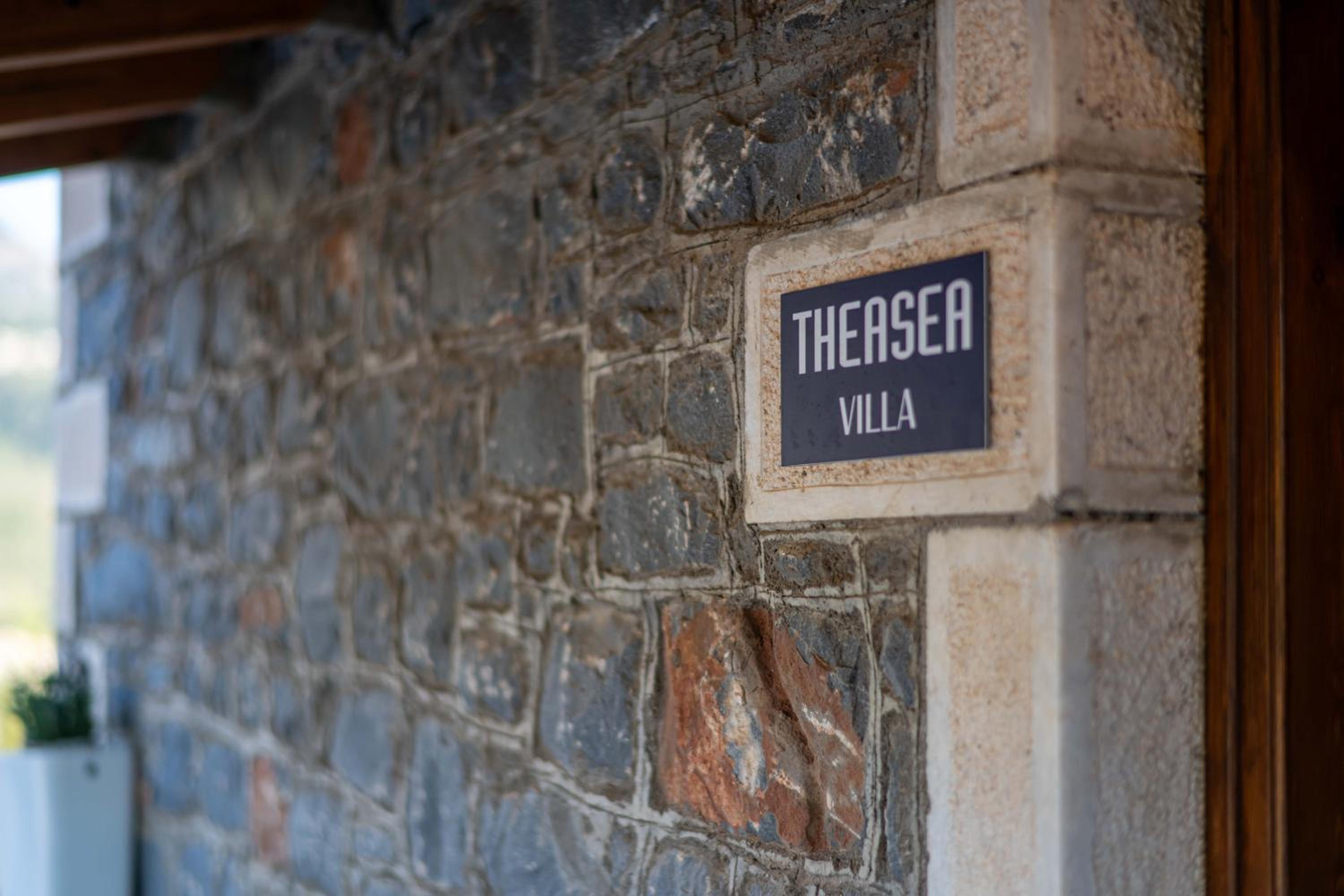 Theasea Houses