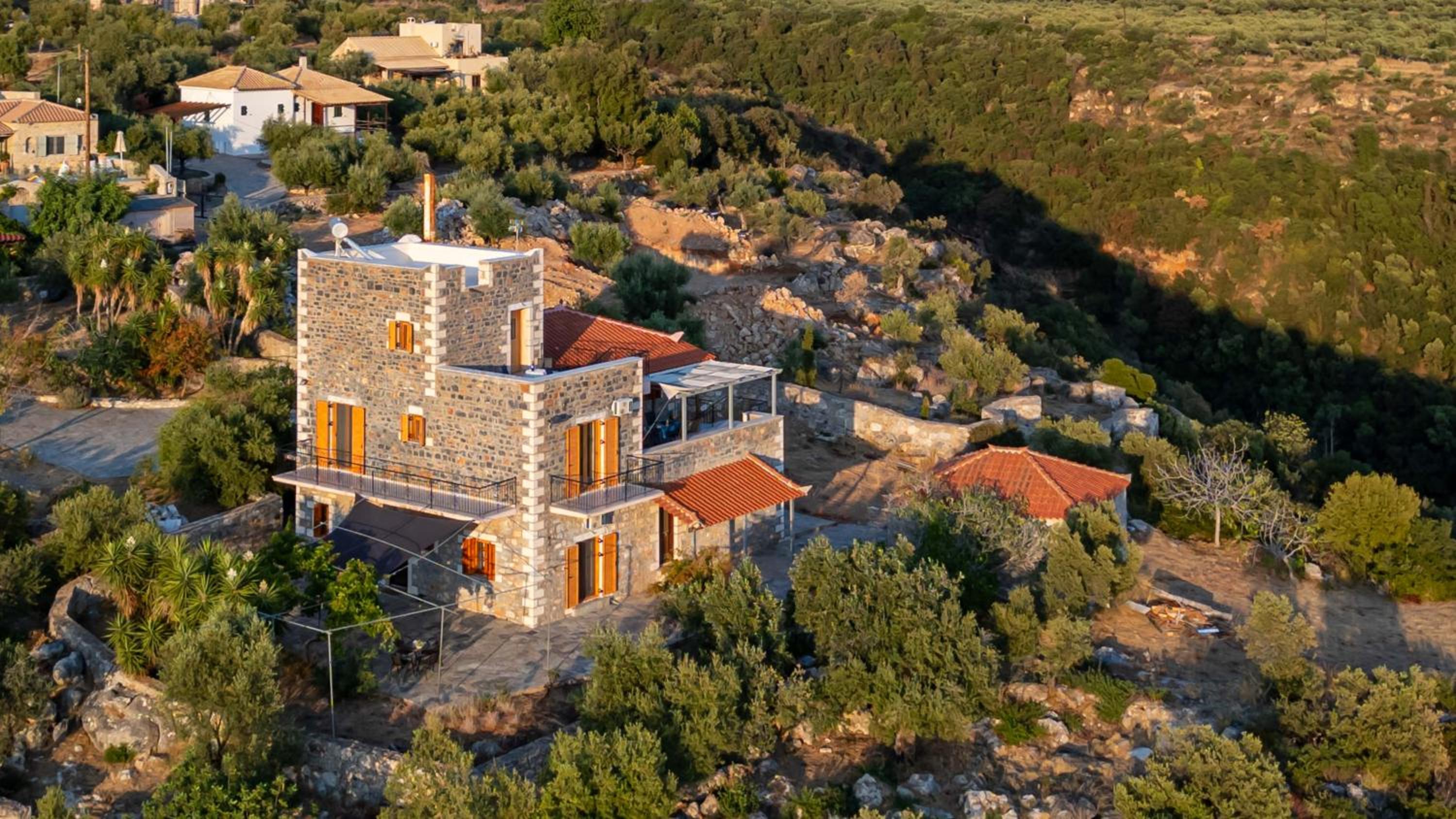 Theasea Houses