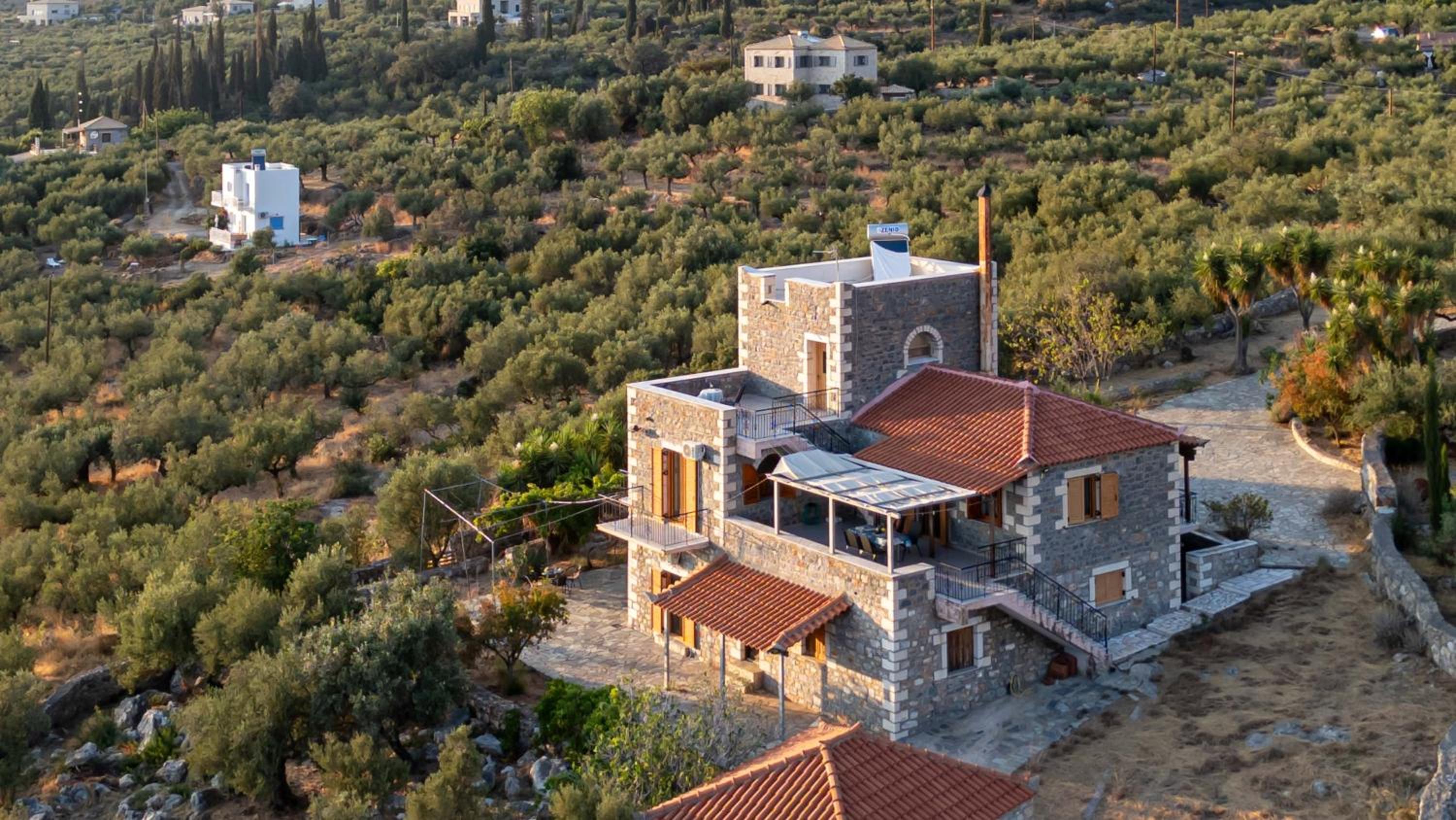 Theasea Houses