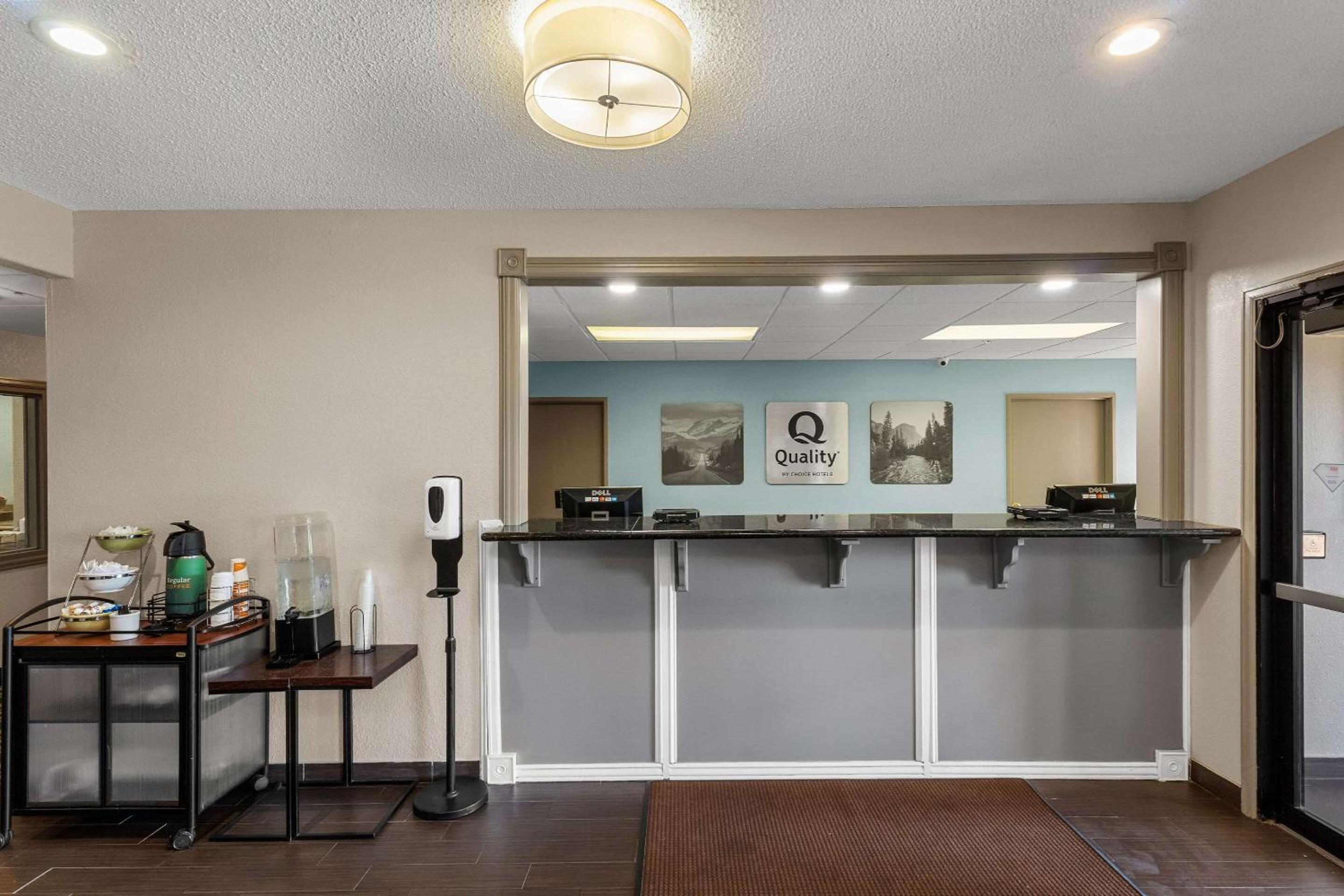 Quality Inn Denver Northeast Brighton view 5