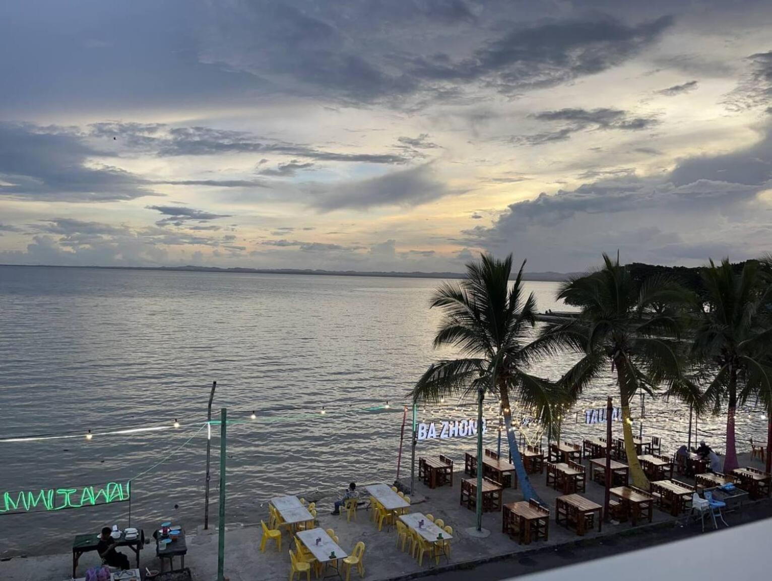 Guesthouse With Seaview Anekayangan Tawau Guesthouse