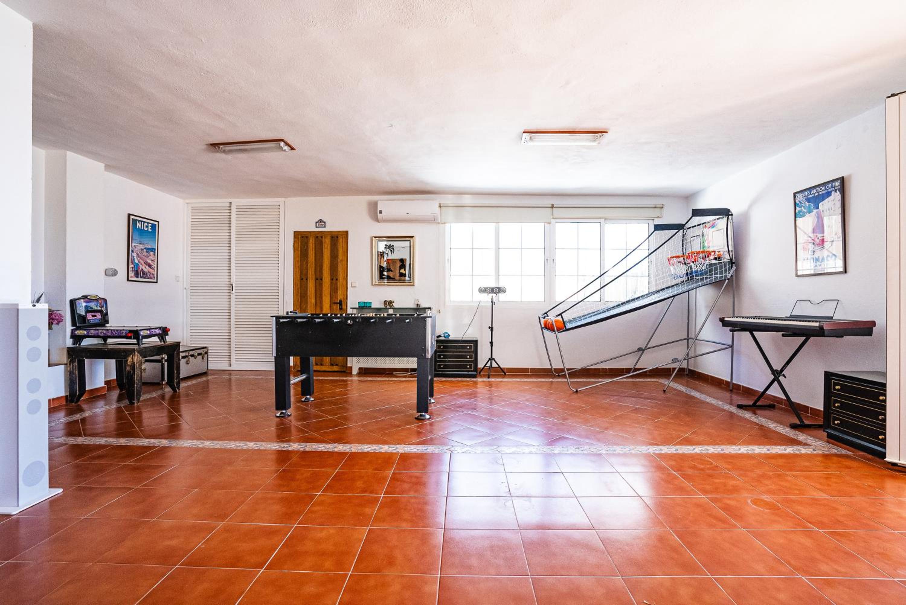 activities & amenities