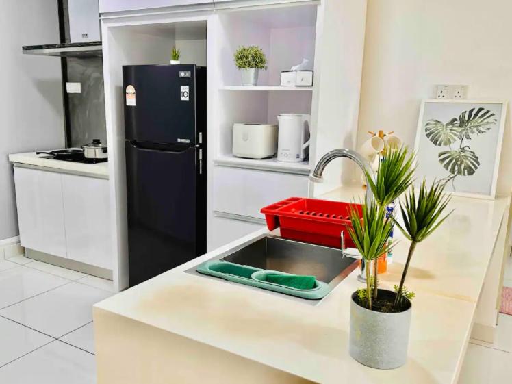 Mosaic Residence Mid Valley South Key BY R9 Homestay