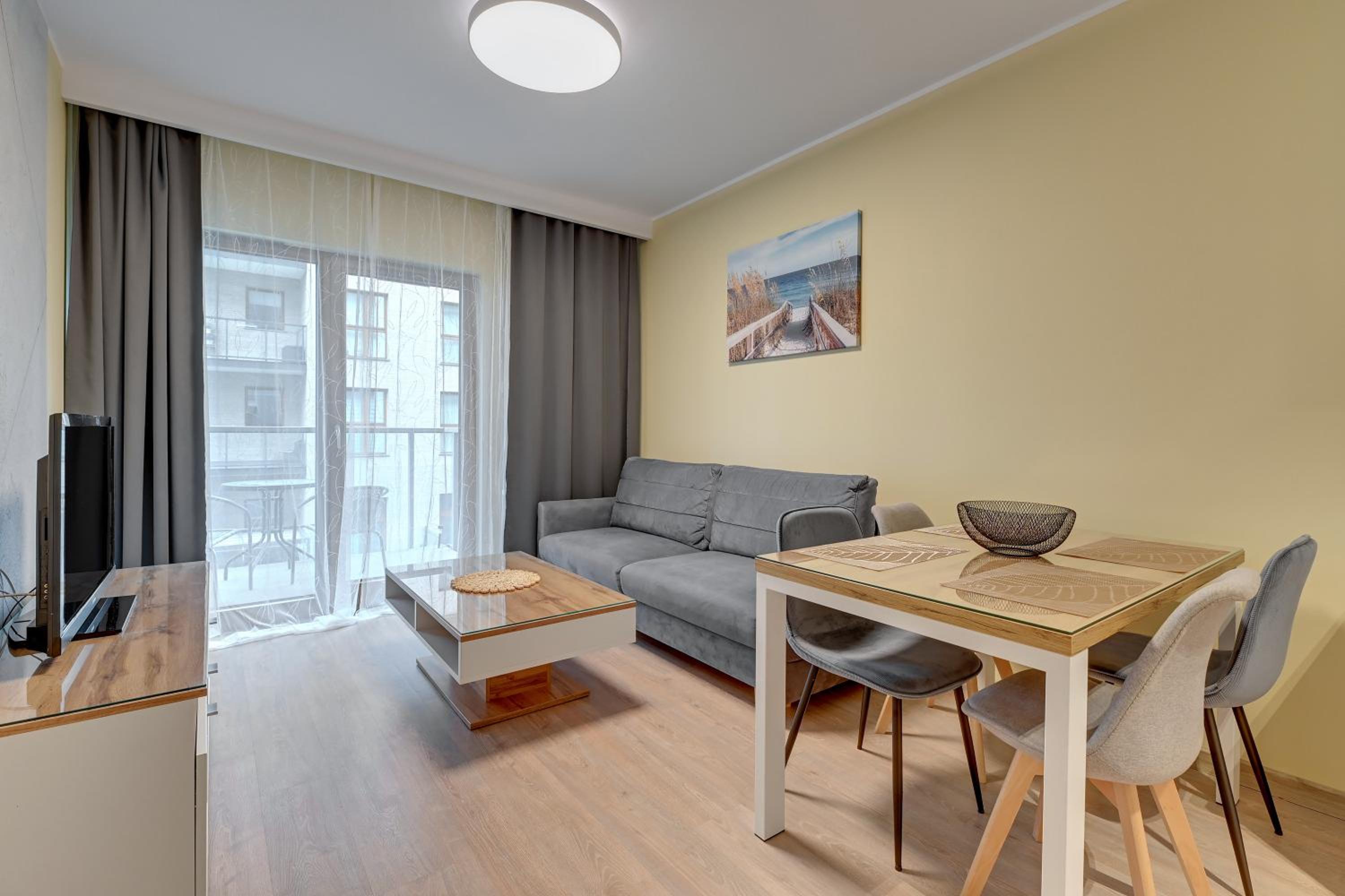 Zajezdnia Wrzeszcz Seaside & Parking by Downtown Apartments