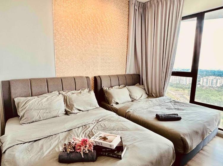 Mosaic Residence Mid Valley South Key BY R9 Homestay