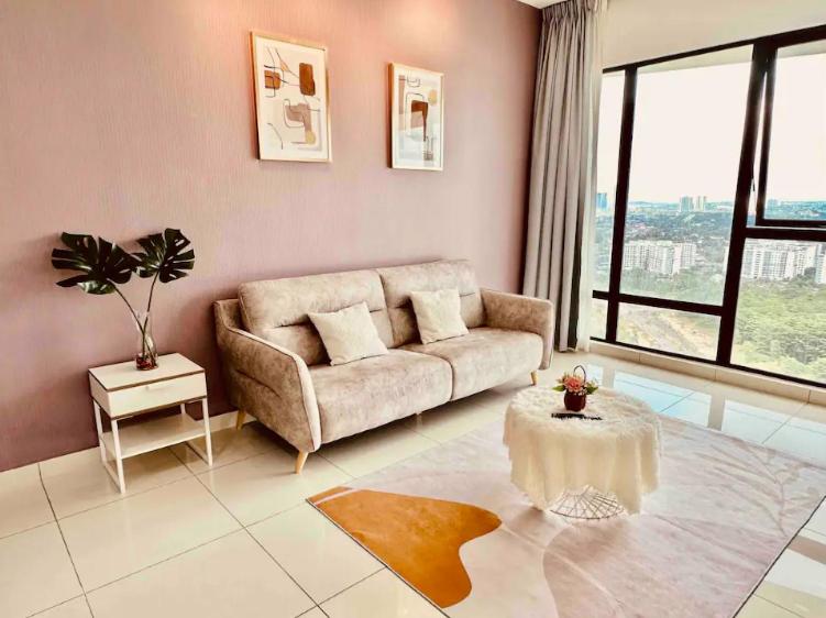 Mosaic Residence Mid Valley South Key BY R9 Homestay
