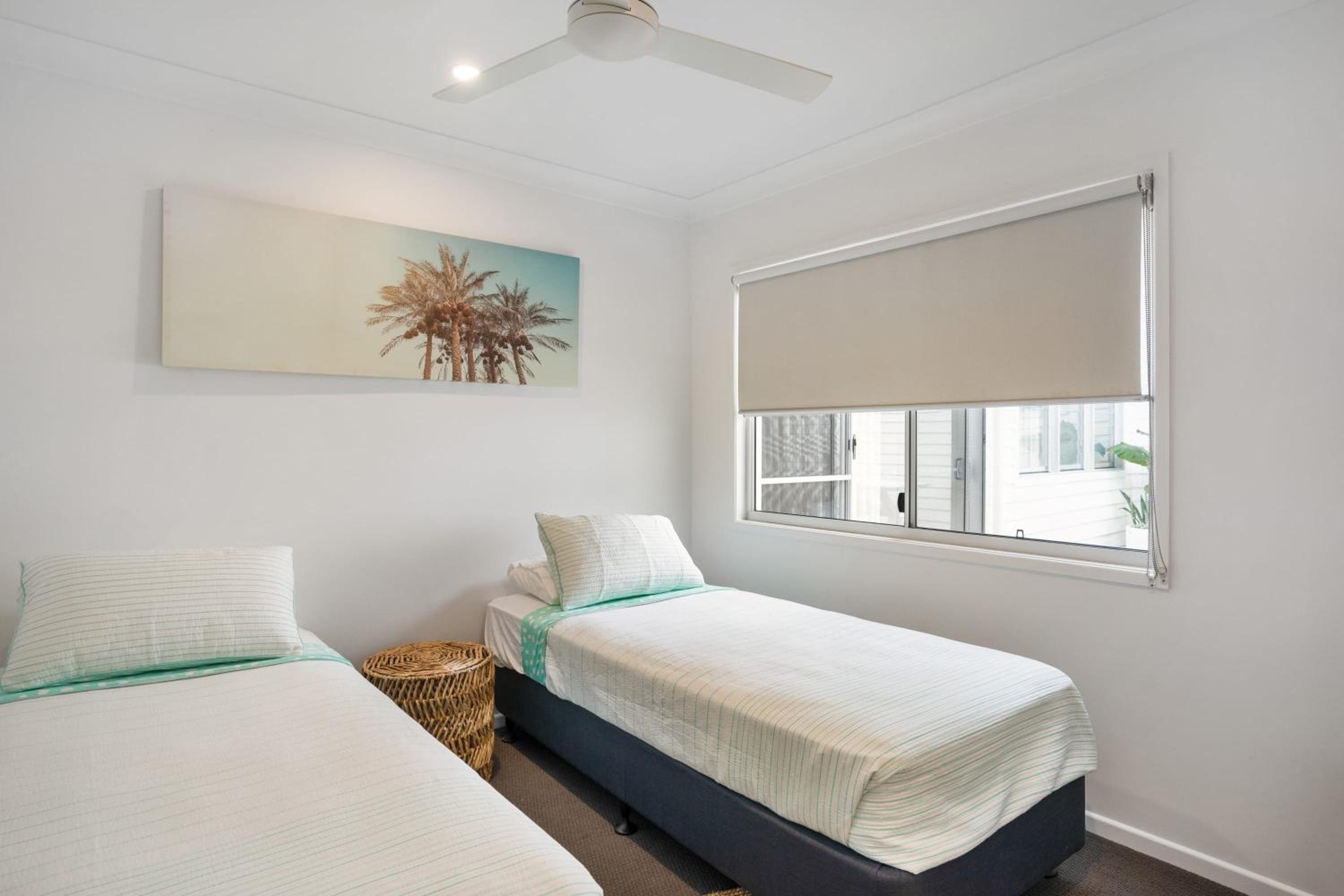Coastal Chic Poolside Villa- Pet Friendly