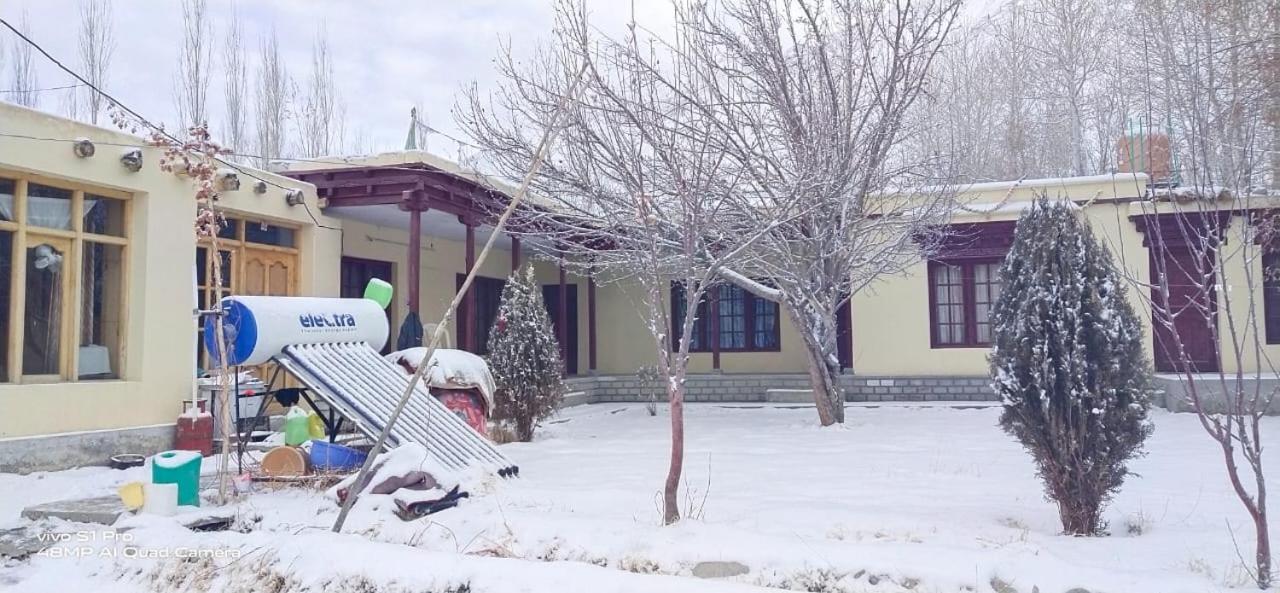 Royal Mount Guest House Ladakh by LexStays view 4