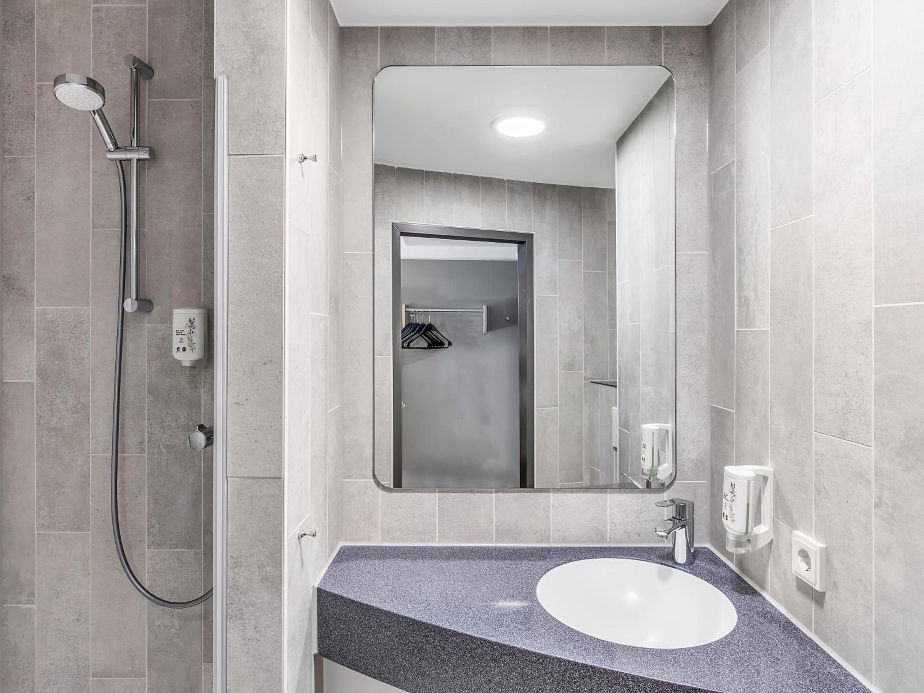 Hamburg Vacations - BB Hotel Hamburg-Harburg - Property Image 24