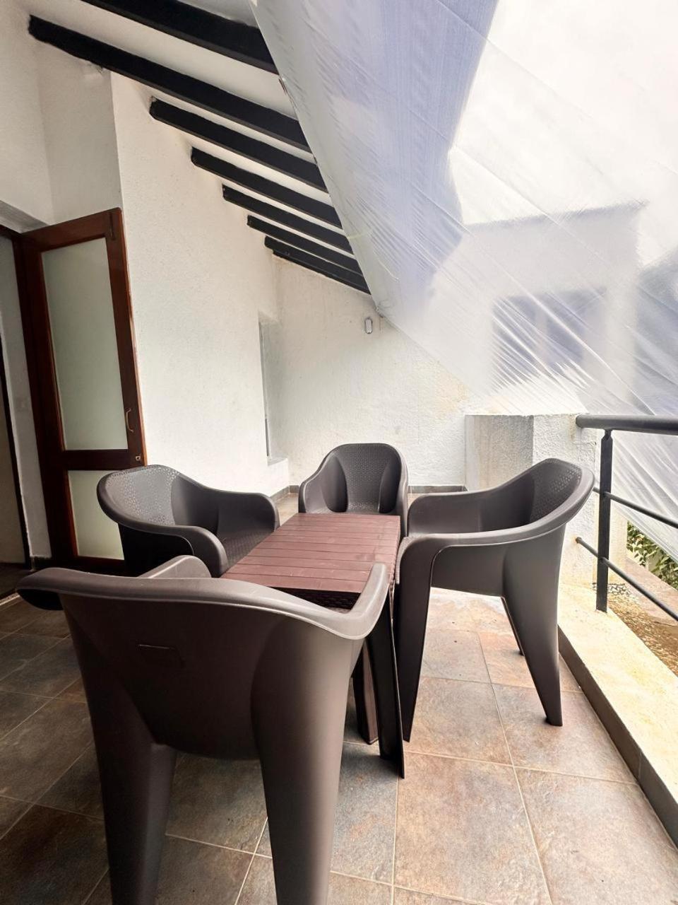 VILLA M-SOLITUDE 3 CANDOLIM GOA 3BHK,Free BREAKFAST,Pool Facing,Nr Beach, Free Wifi, Prime Location, North GOA