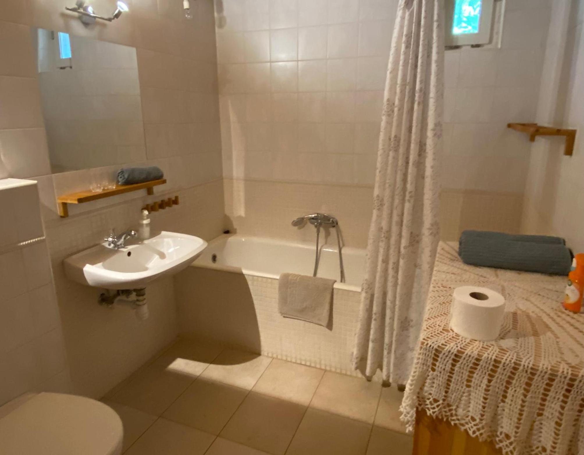Nyitva Apartman