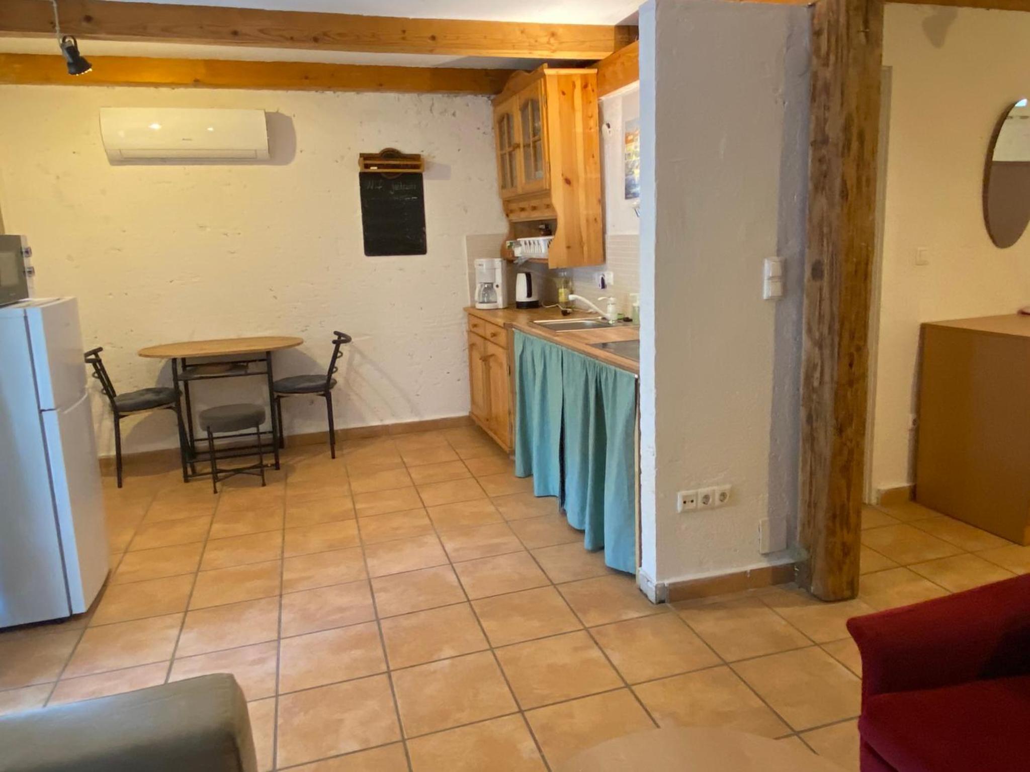 Nyitva Apartman
