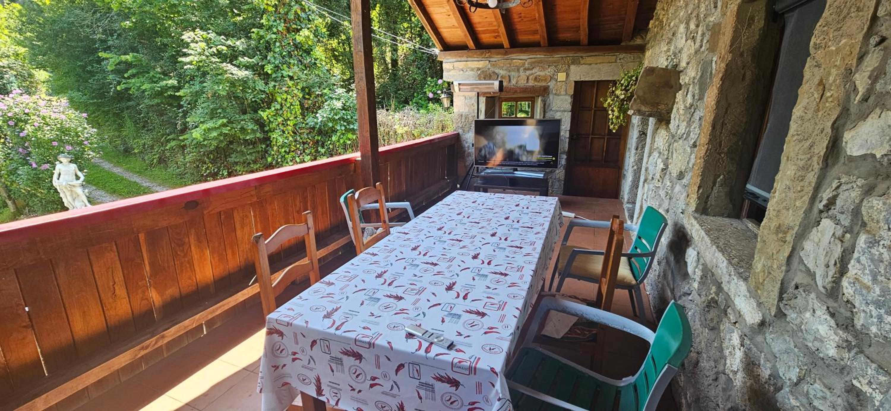 Finca la Vegacha casa tradicional pasiega