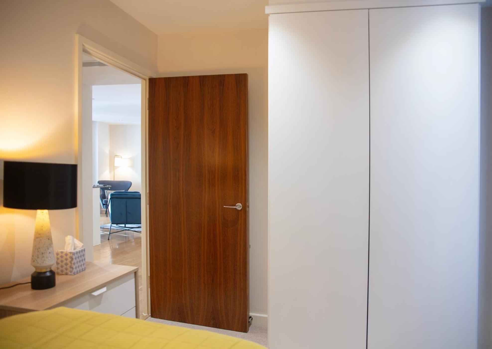 Westminster two bed one bath sleeps 5 with Air-Con