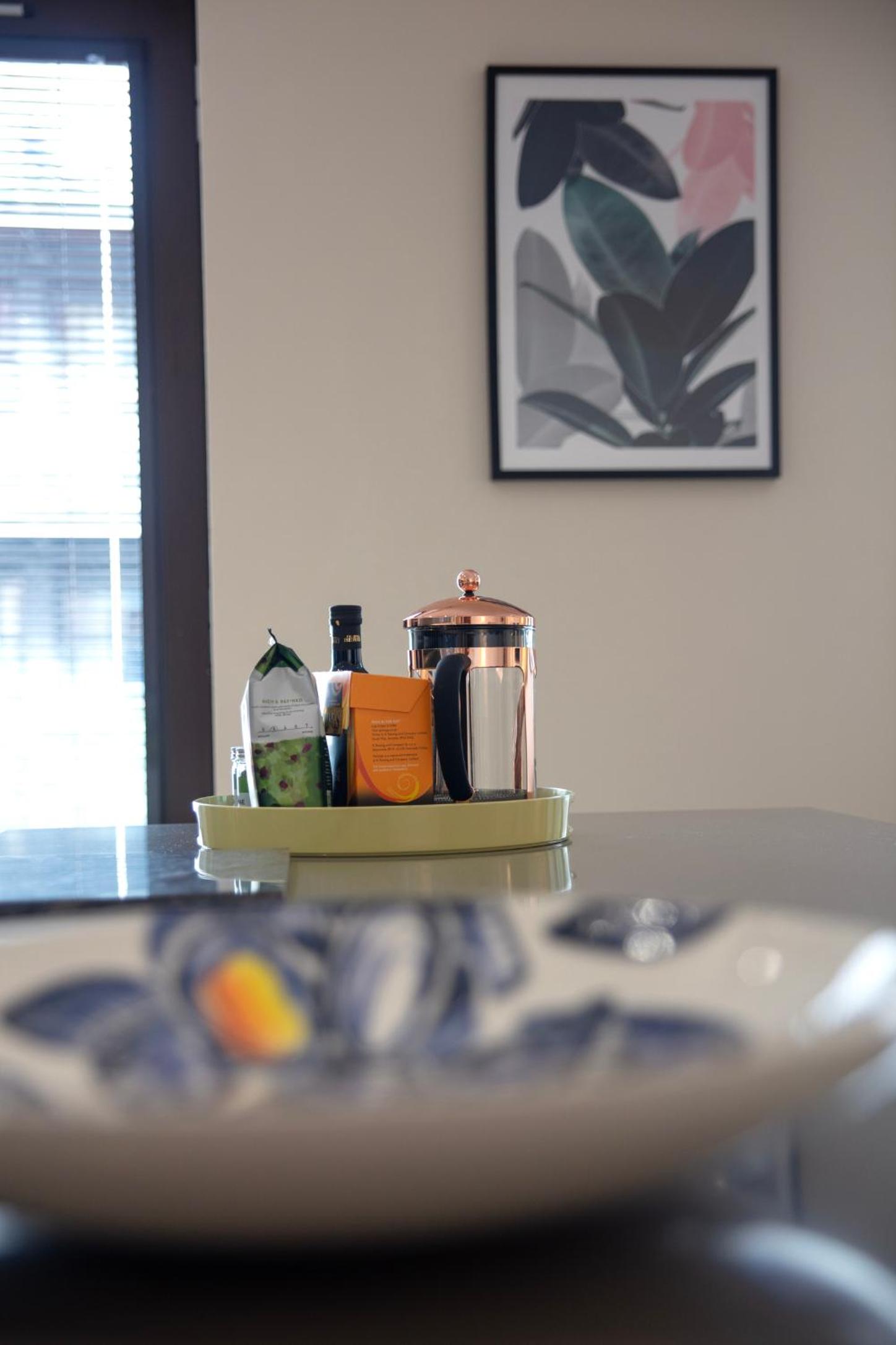 Westminster two bed one bath sleeps 5 with Air-Con
