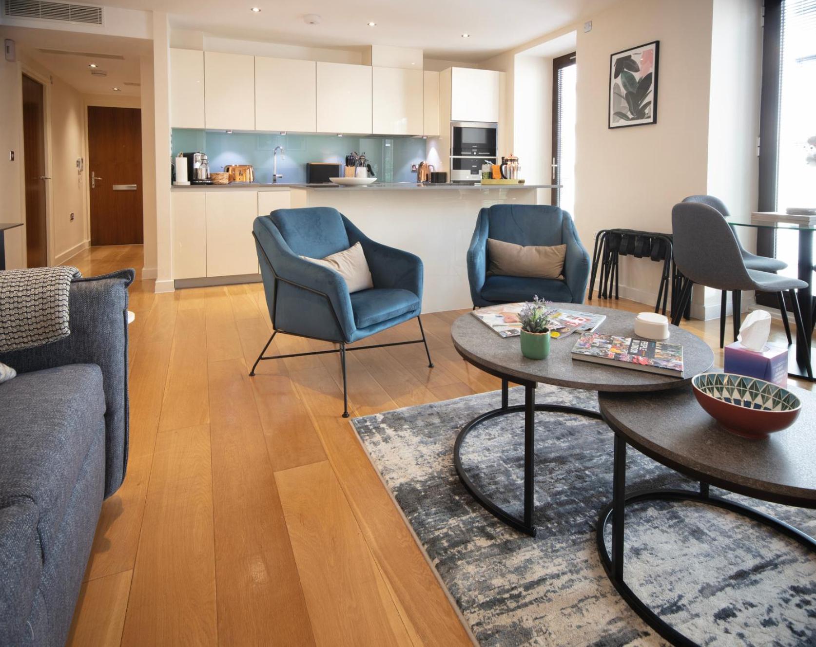 Westminster two bed one bath sleeps 5 with Air-Con