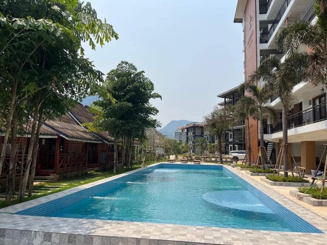 Vang Vieng Bungalows