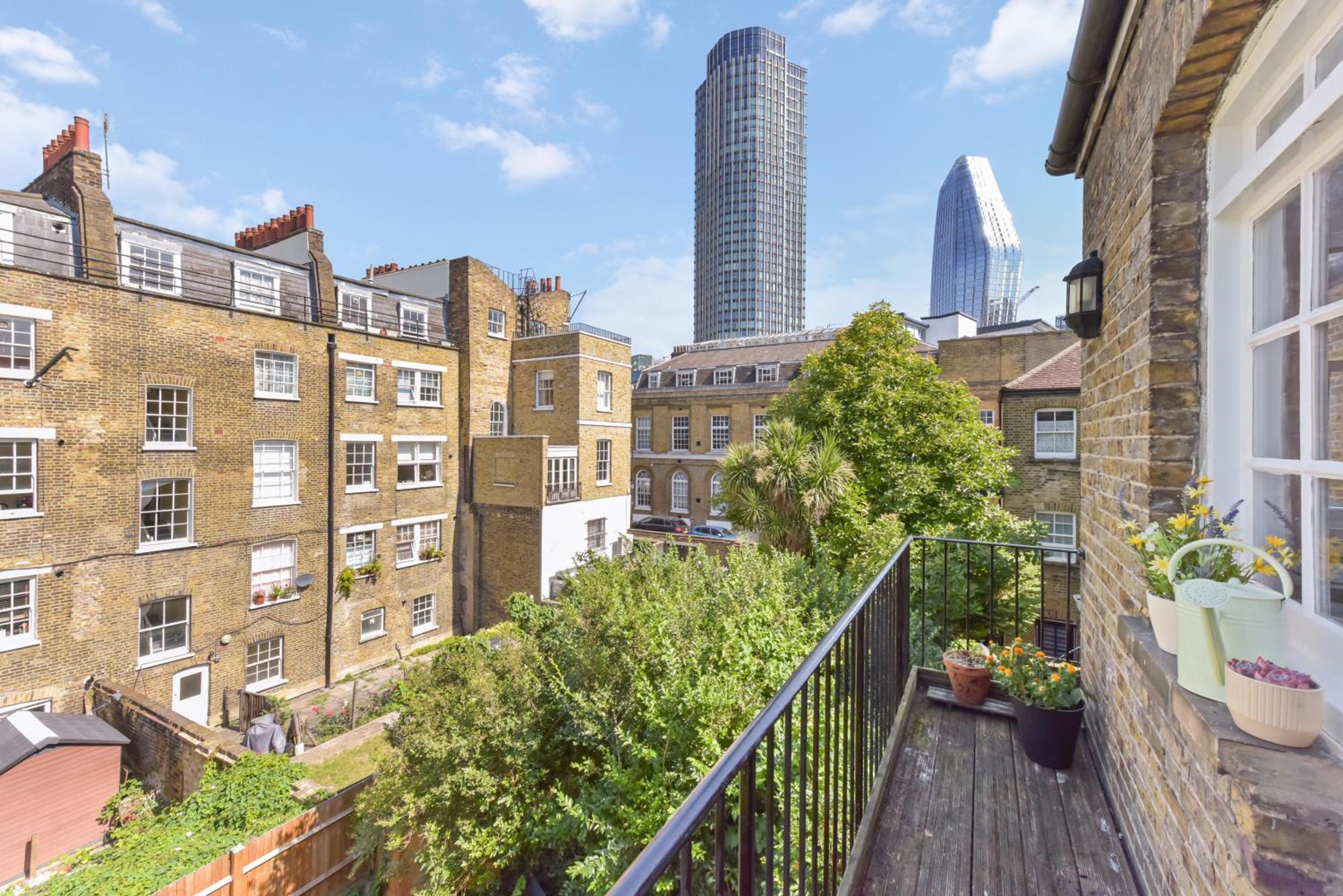 Spacious 3 bed South Bank Apartment