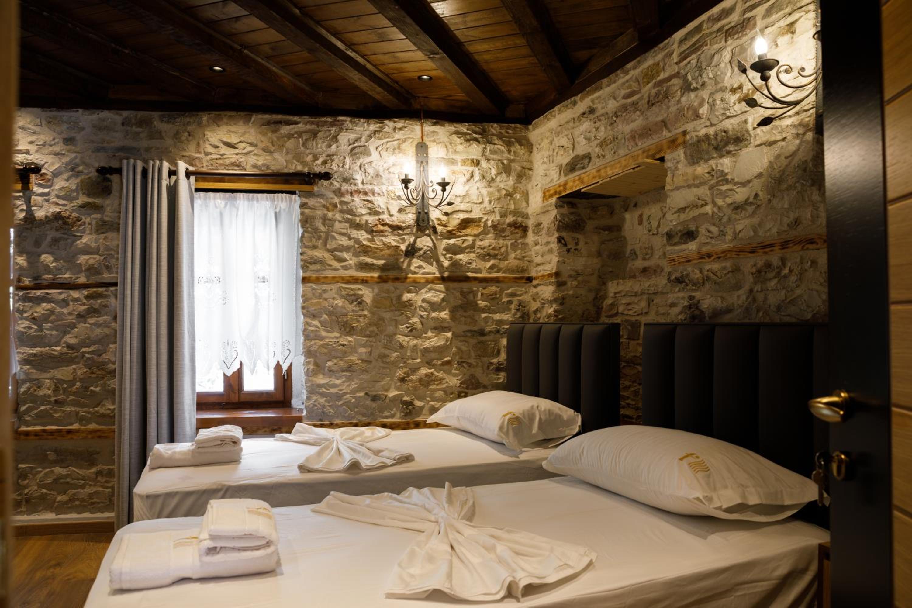 Furra Hotel