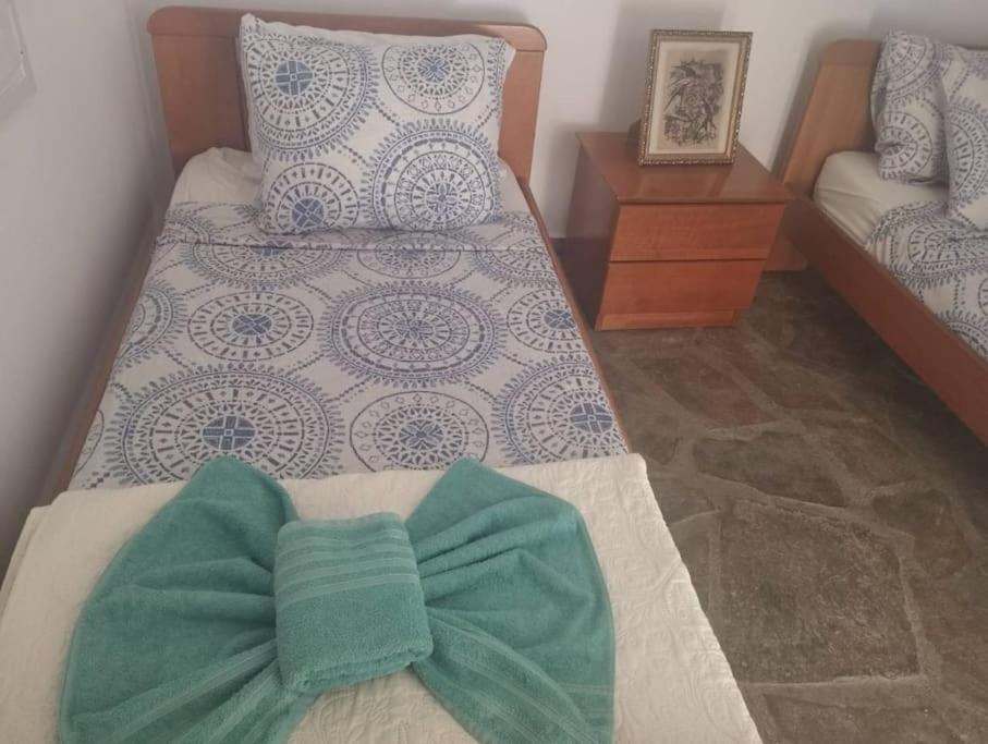 Villa Emeli - Close to Beaches & downtown view 2