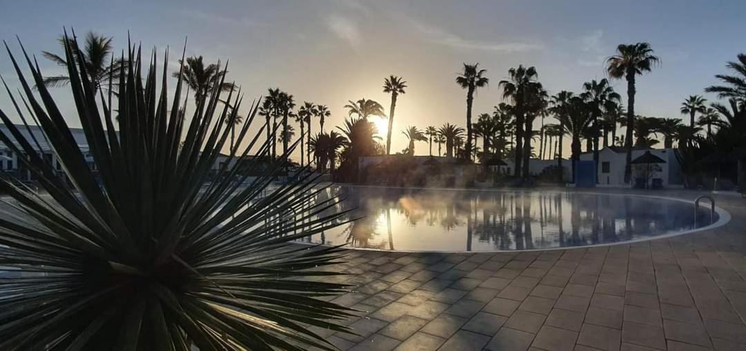 Las Brisas 71