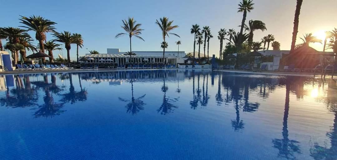 Las Brisas 71