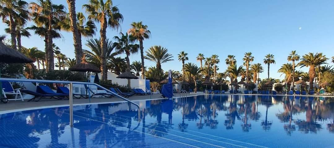 Las Brisas 71