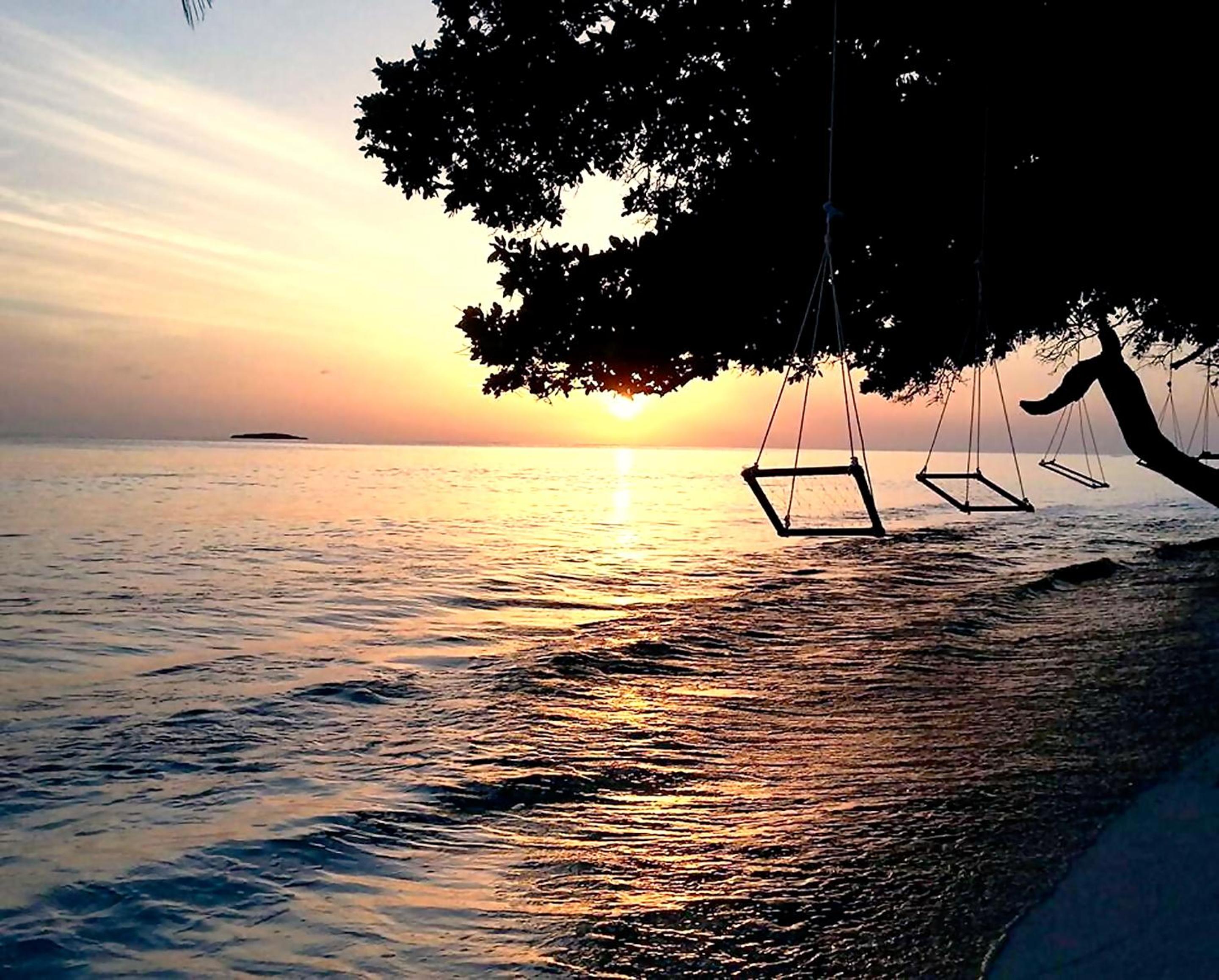Aveyla Manta Village