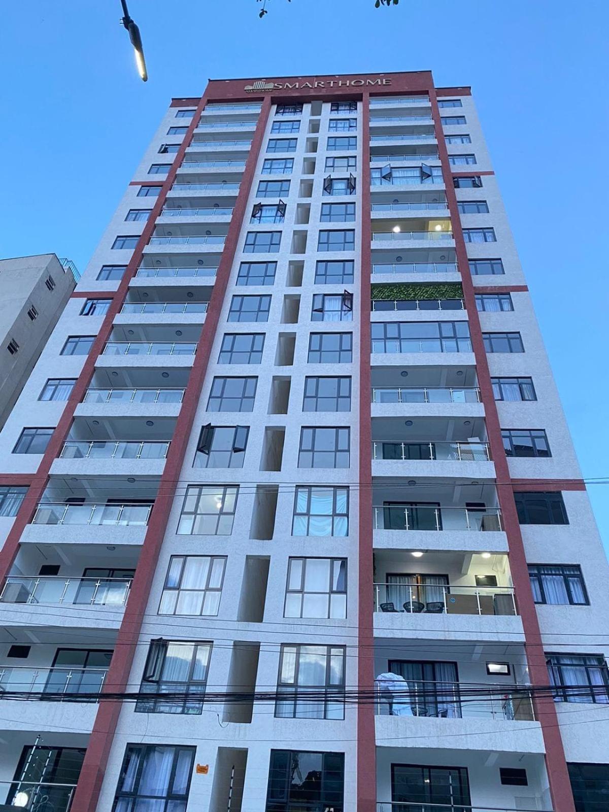 SmartHomes Studio & Golden Mango 1 bed