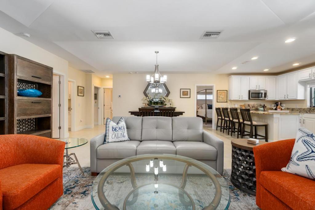 New 3 Bed Luxury Beach Home Heated Pool, Sleeps 9 view 5