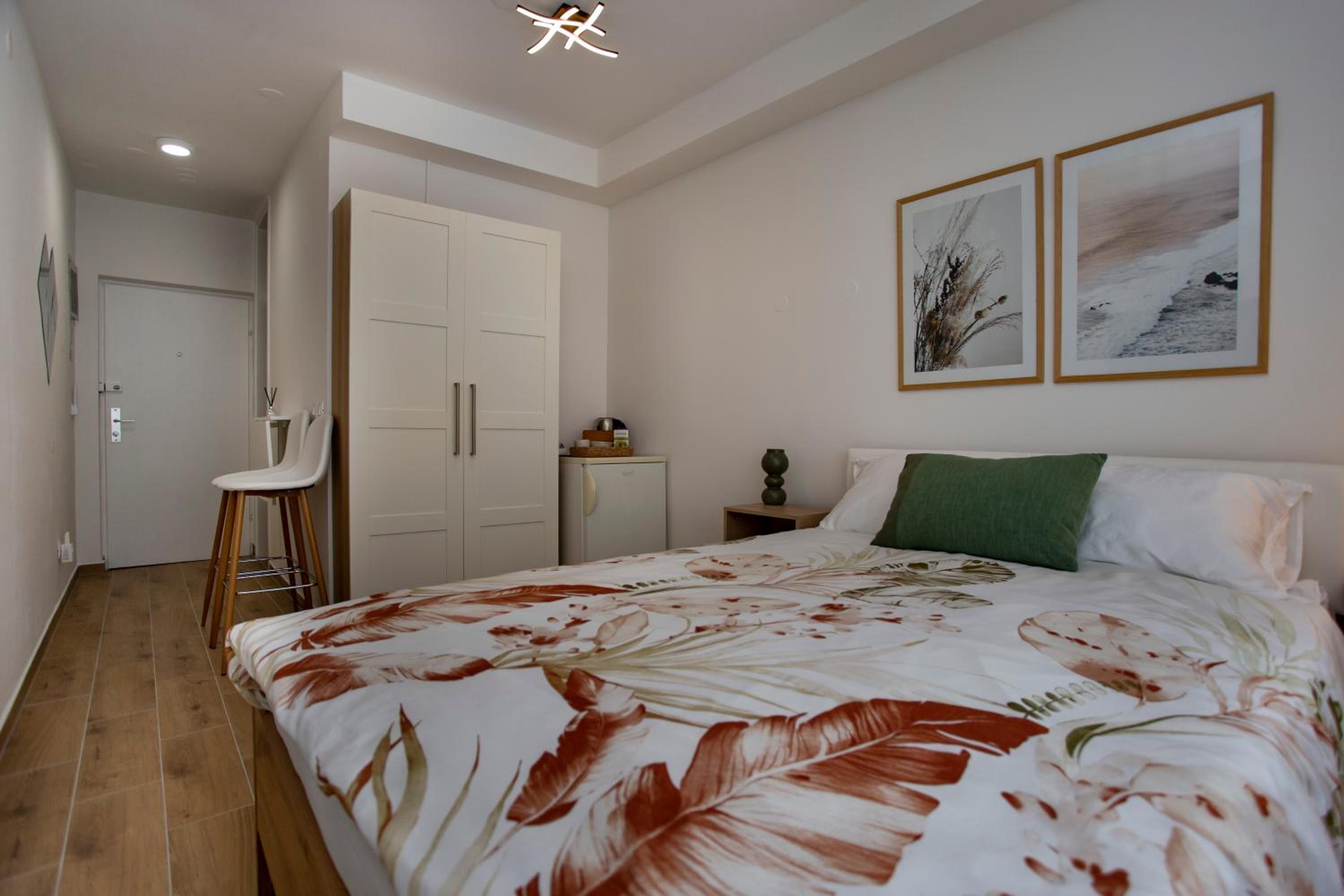 Room Levi en Rovinj — bedroom