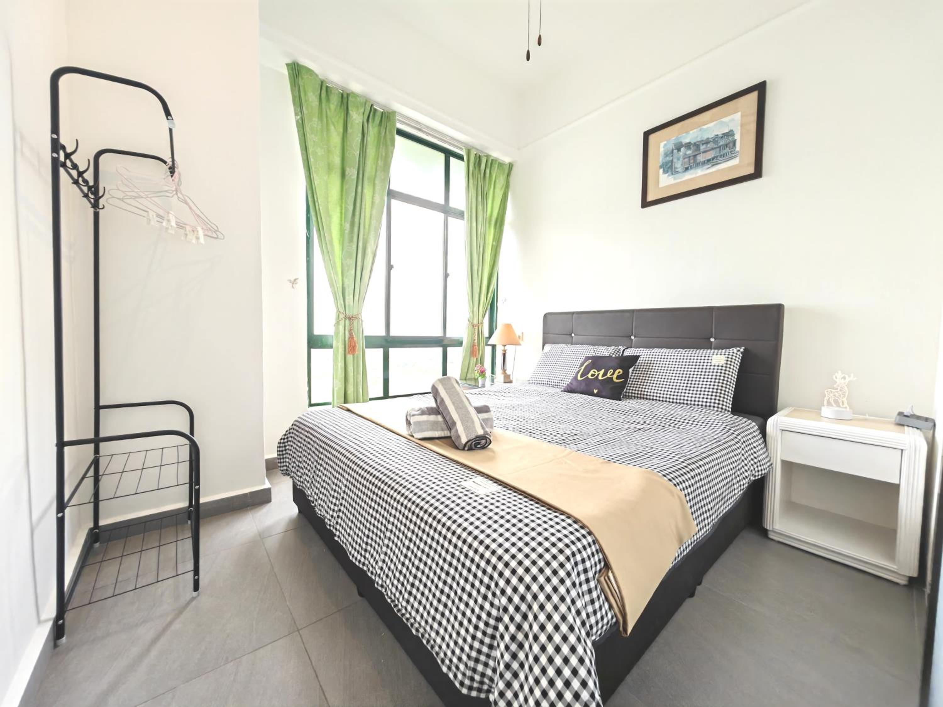 New! Costa Mahkota Pool&SeaView 2BR 4pax Town Area photo 5