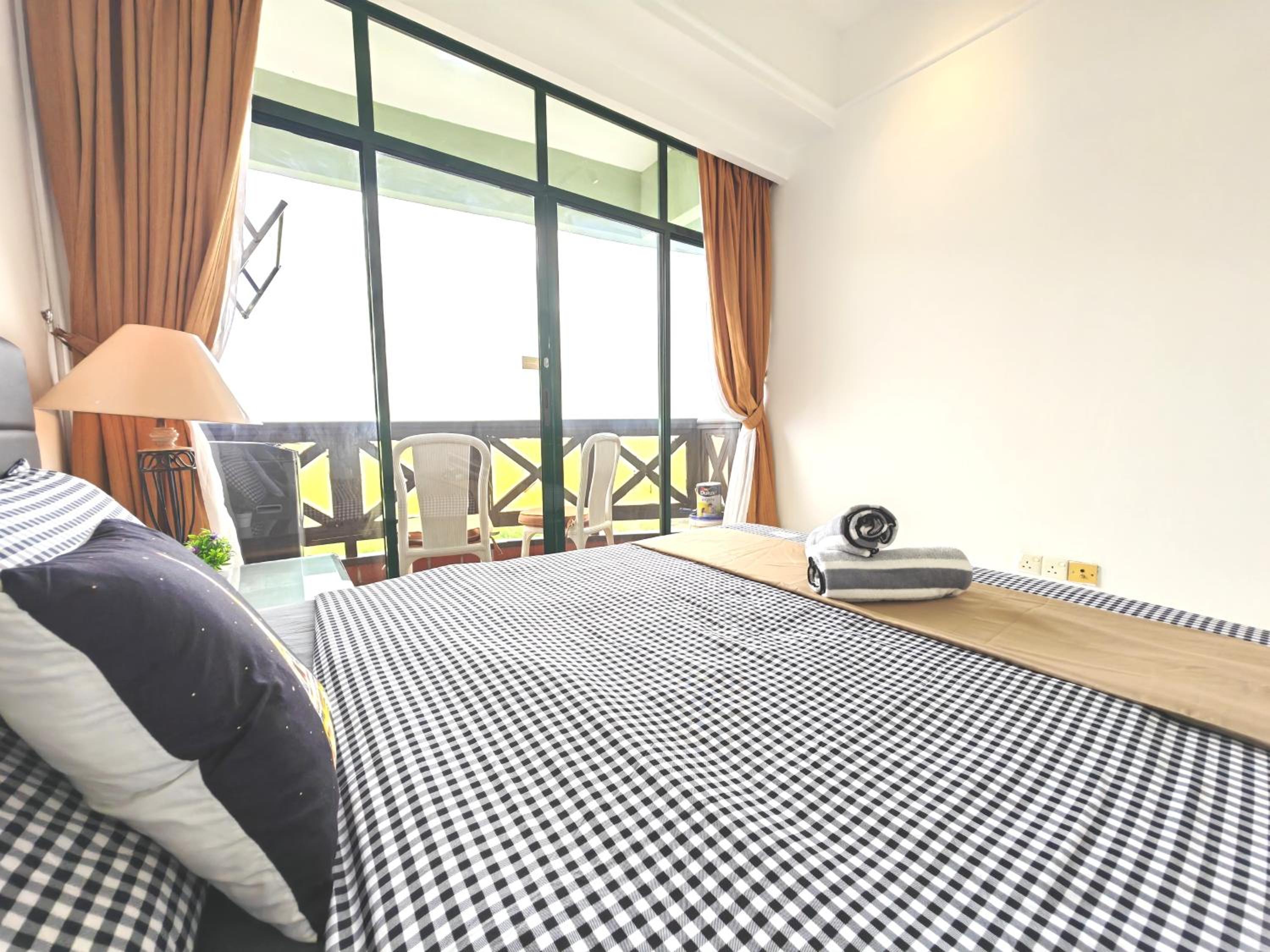 New! Costa Mahkota Pool&SeaView 2BR 4pax Town Area photo 4