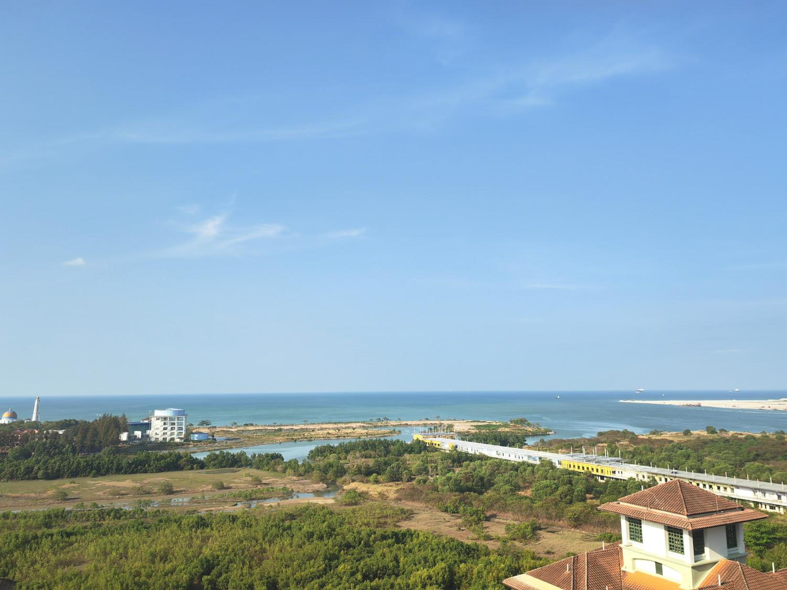 New! Costa Mahkota Pool&SeaView 2BR 4pax Town Area photo 1
