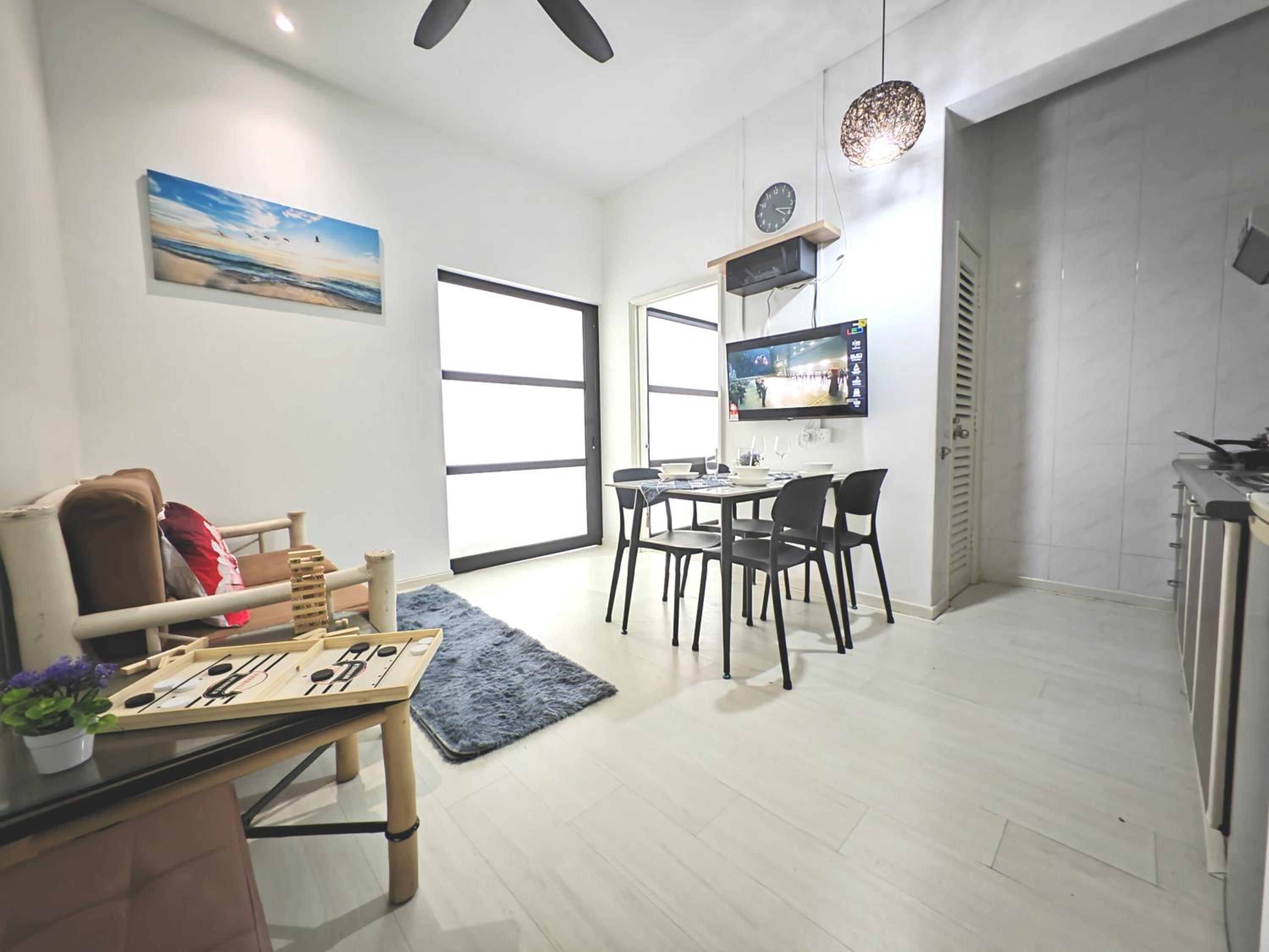 Leisure Sunset Home 2BR 4pax SeaView Town Area photo 1