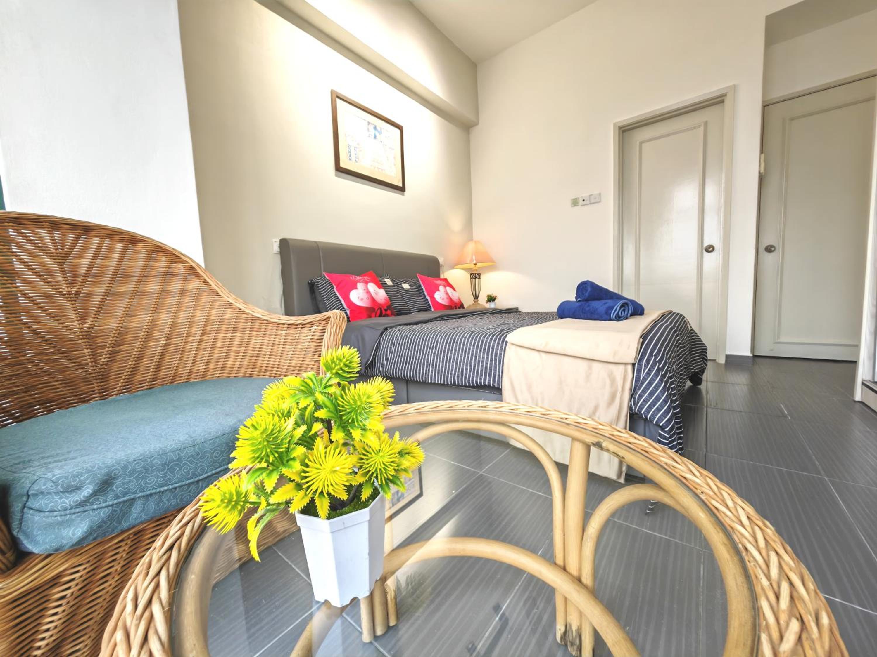 Elegant Home 3BR 6-8pax City ViewI Wifi I TownArea photo 3