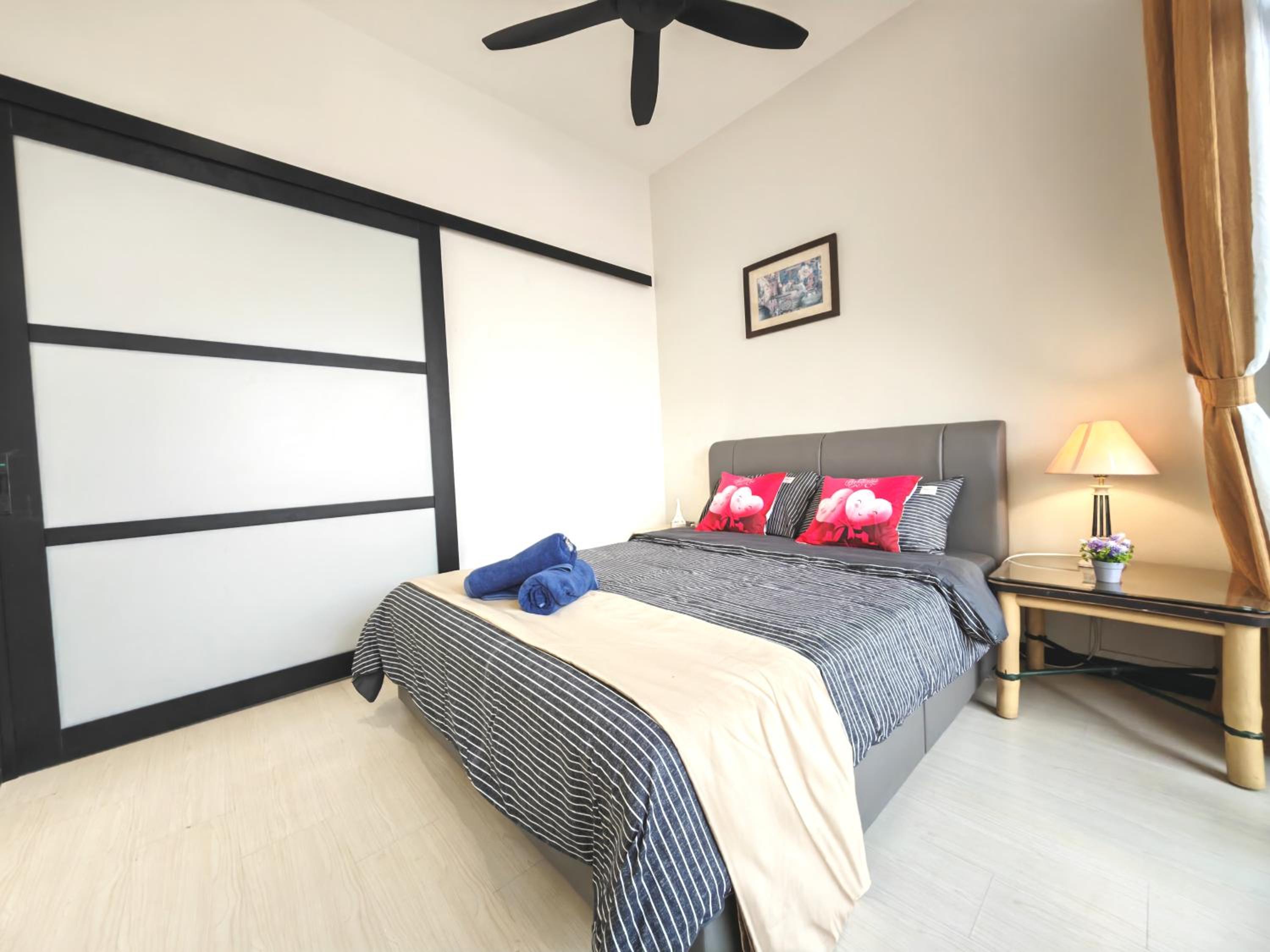 Elegant Home 3BR 6-8pax City ViewI Wifi I TownArea photo 8