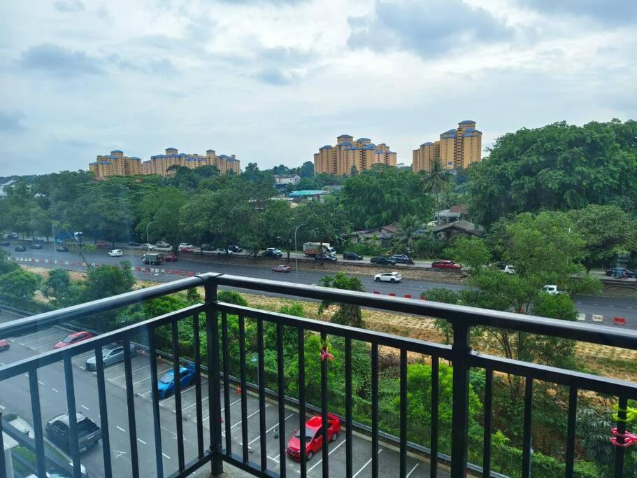 Central Park 2Bedroom with Brand NEW BearBricks