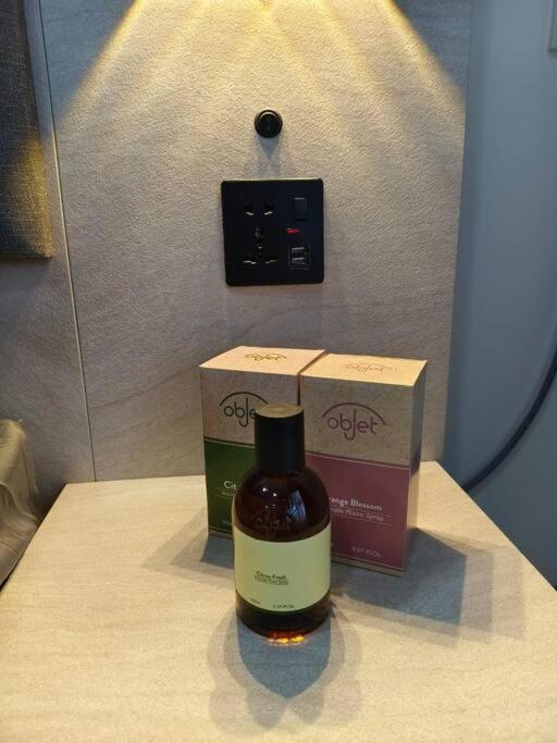 Central Park 2Bedroom with Brand NEW BearBricks