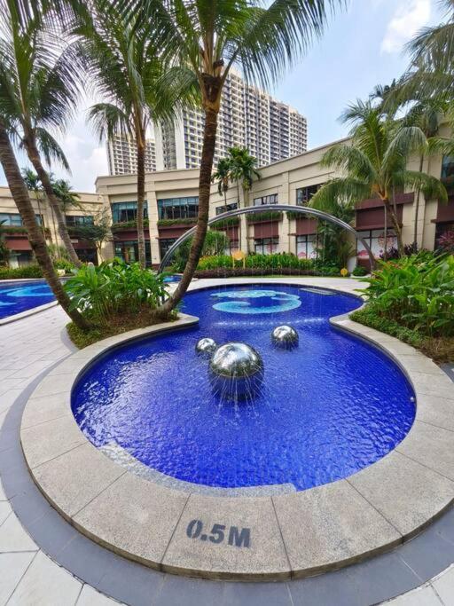 Central Park 2Bedroom with Brand NEW BearBricks