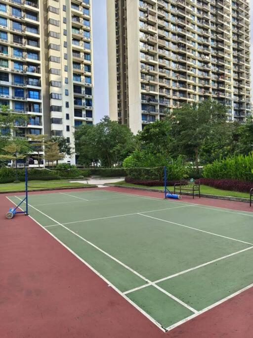 Central Park 2Bedroom with Brand NEW BearBricks