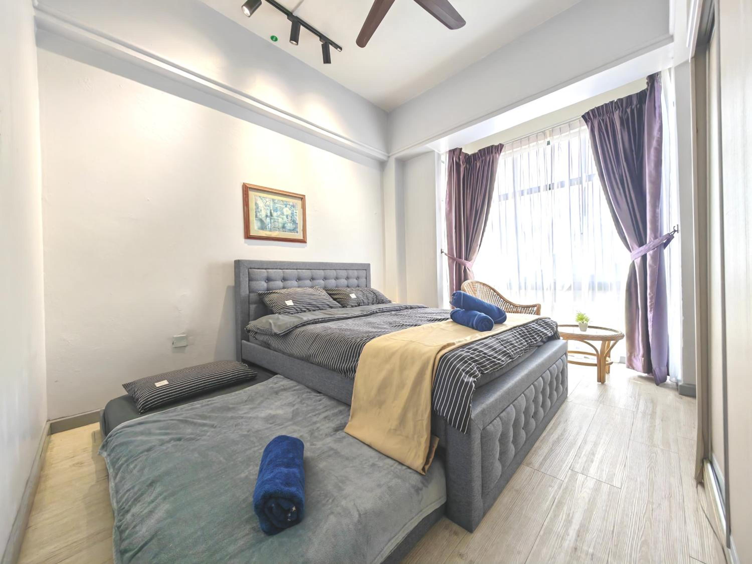 Enchanting Home 2BR 7-10pax CityView I Wifi I Town photo 1
