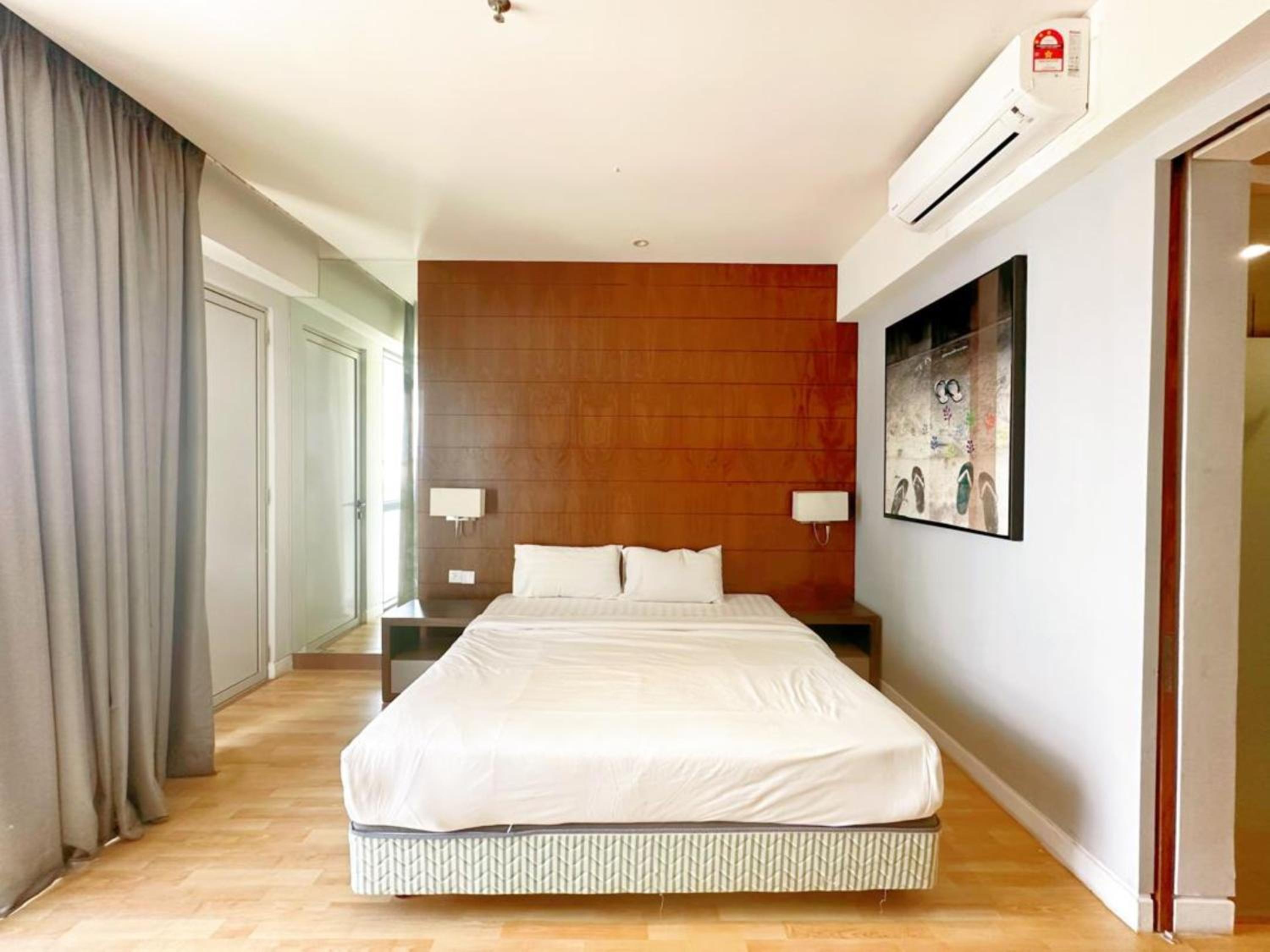 Greystone D' Majestic Place